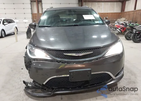 2019 Chrysler Pacifica Touring L из США, поврежденный, VIN 2C4RC1BGXKR715410